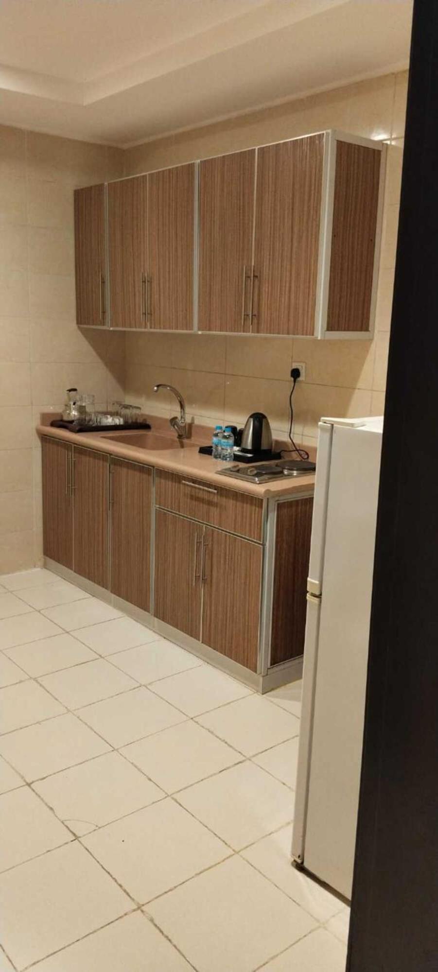 همم للوحدات السكنية - الرحيلي Jeddah Al Kura Eksteriør billede